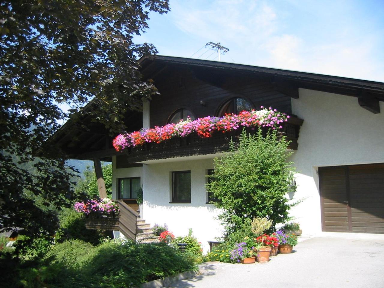 Berghaus Drei Tannen Hotel Oetz Exterior photo